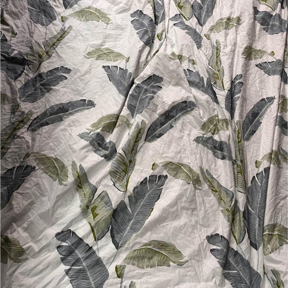 King size duvet and pillow shams